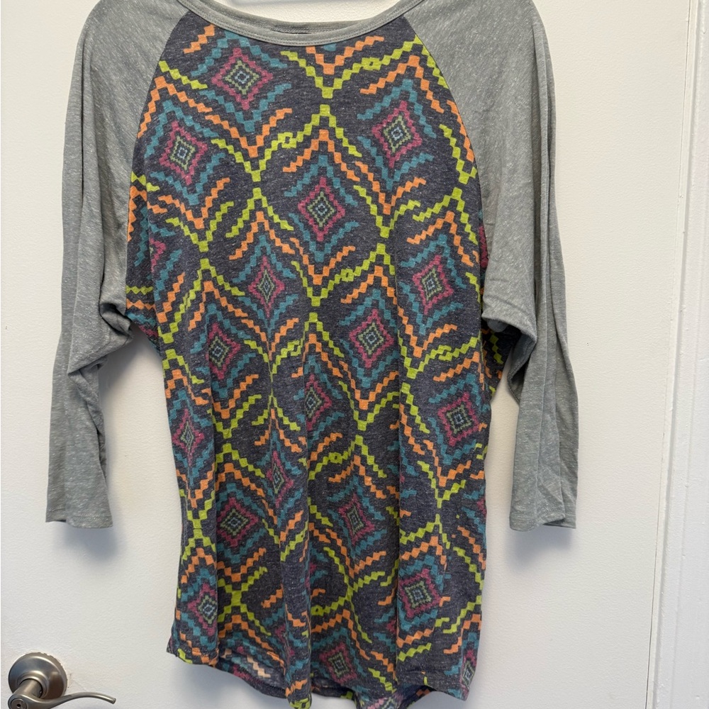 LuLaRoe Gray and Multicolor Geometric Long Sleeve Top